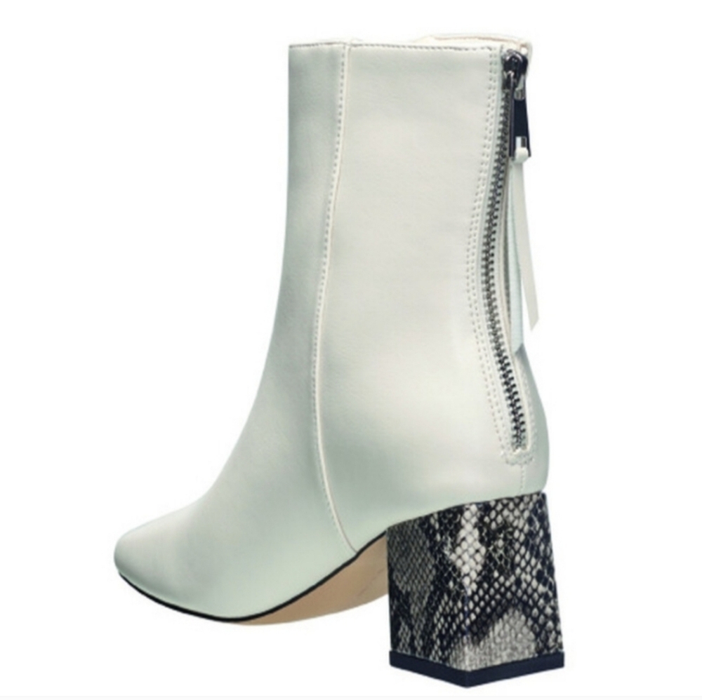 Chic White Ankle Boots with Snakeskin Block Heel - Picture 7 of 8